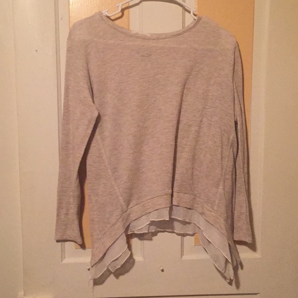 tan long sleeve blouse